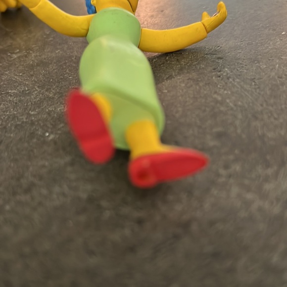 Simpson family figures. Marge, lisa, Maggie the cat - Picture 7 of 12